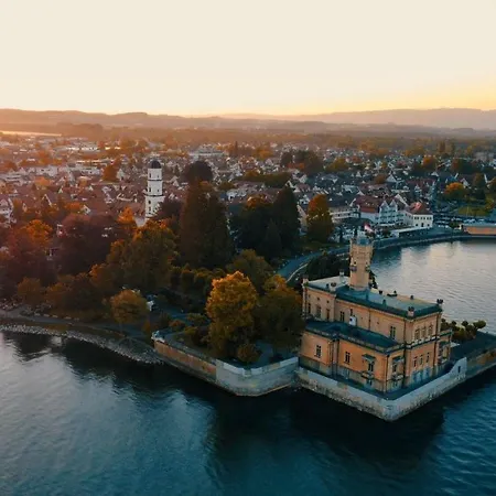 Apartment In La - Mit 2 Schlafzimmer Am Bodensee *