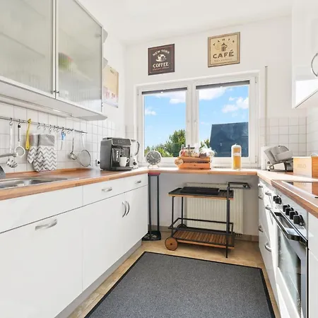 In La - Mit 2 Schlafzimmer Am Bodensee