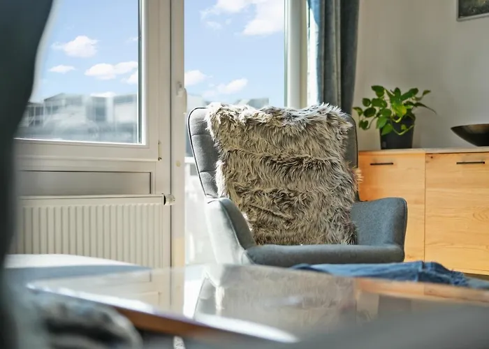 In La - Mit 2 Schlafzimmer Am Bodensee * Langenargen